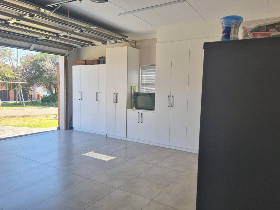 3 Bedroom Property for Sale in Landsmeer Residential Estate North West